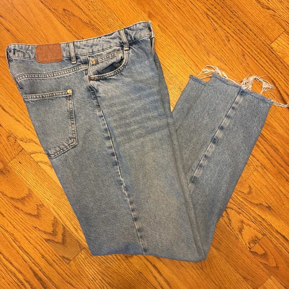 Zara High Waisted Straight Leg Light Wash Blue Jeans Women’s Size 6 - Picture 2 of 14